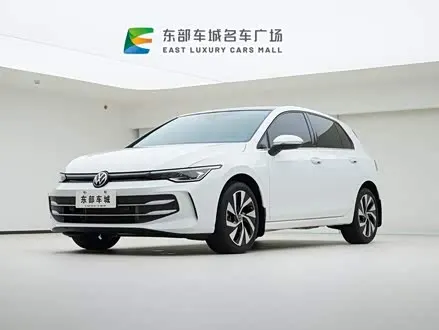 VOLKSWAGEN GOLF 2025