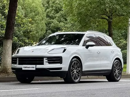 PORSCHE CAYENNE 2024