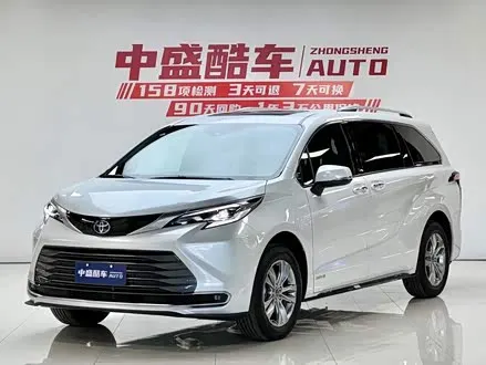 TOYOTA SIENNA 2021