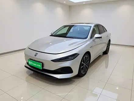 Roewe D7 — из Китая под ключ