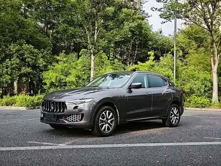 MASERATI LEVANTE — из Китая под ключ