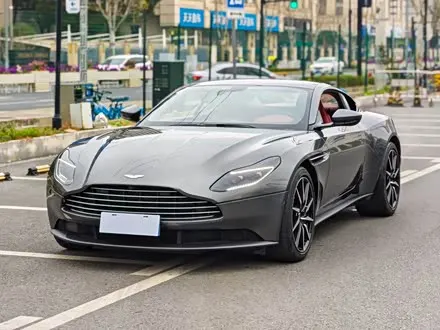 ASTON MARTIN DB11 — из Китая под ключ