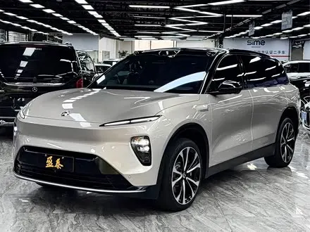 NIO ES8 — из Китая под ключ
