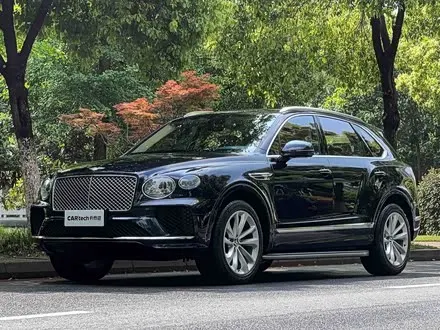 BENTLEY BENTAYGA 2024