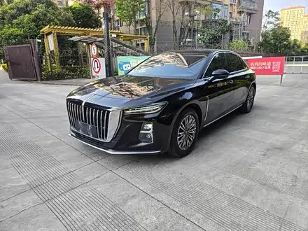 HONGQI H5 — из Китая под ключ