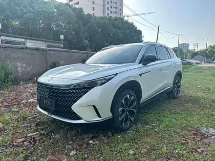 Roewe RX5 — из Китая под ключ