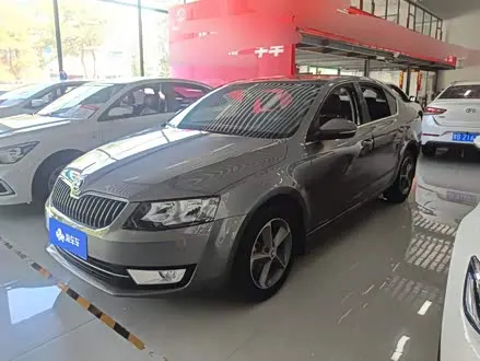 SKODA OCTAVIA 2015