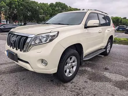 TOYOTA PRADO 2016 — 175 000 км, Китай — под ключ — фото 1