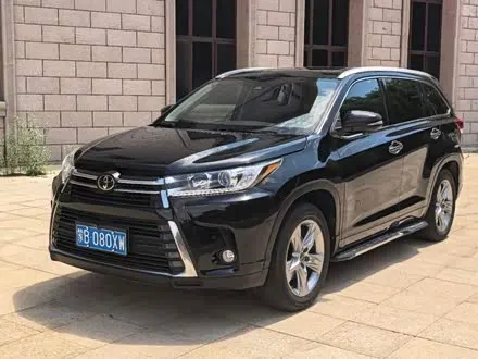 TOYOTA HIGHLANDER 2018 — 140 000 км, Китай — под ключ — фото 1