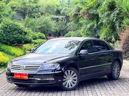 VOLKSWAGEN PHAETON 2012 — 150 000 км, Китай — под ключ — фото 1