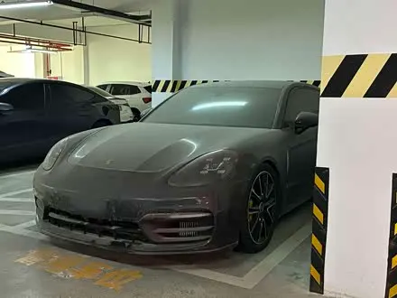 PORSCHE PANAMERA — из Китая под ключ