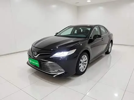 TOYOTA CAMRY 2018 — 75 500 км, Китай — под ключ — фото 1