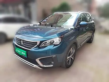 PEUGEOT 5008 2019