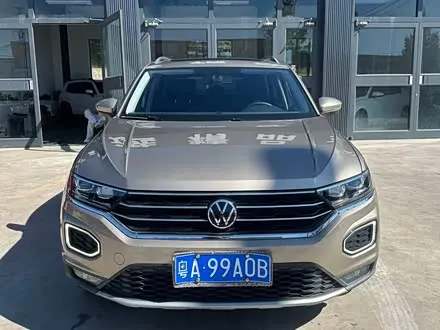 VOLKSWAGEN T-ROC 2021 — 39 000 км, Китай — под ключ — фото 1