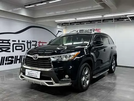 TOYOTA HIGHLANDER 2017 — 97 000 км, Китай — под ключ — фото 1