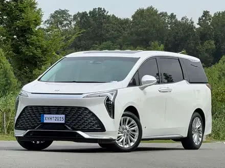 TOYOTA CENTURY 2023
