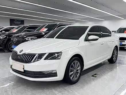 SKODA OCTAVIA 2022