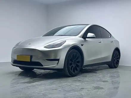 TESLA MODEL Y 2022 — 78 000 км, Китай — под ключ — фото 1