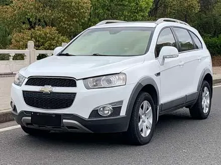 CHEVROLET CAPTIVA 2014 — 99 000 км, Китай — под ключ — фото 1