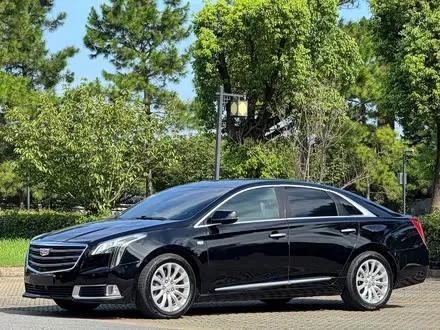CADILLAC XTS 2018 — 86 000 км, Китай — под ключ — фото 1