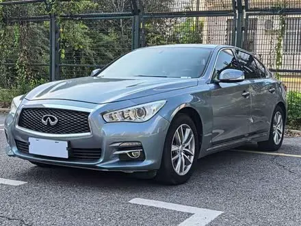 INFINITI Q50L 2015