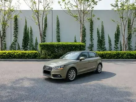 AUDI A1 2014 — 99 000 км, Китай — под ключ — фото 1