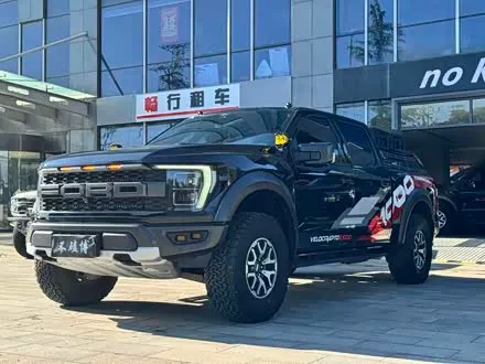 FORD F-150 RAPTOR 2022 — 54 000 км, Китай — под ключ — фото 1