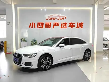 AUDI A6L 2019 — 76 000 км, Китай — под ключ — фото 1