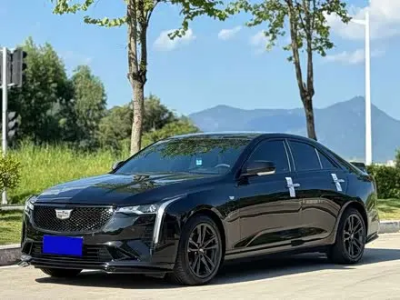 CADILLAC CT4 2023