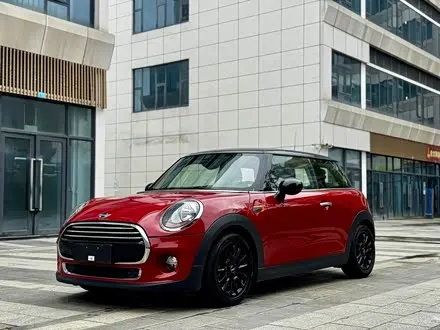 MINI COOPER 2014 — 130 000 км, Китай — под ключ — фото 1
