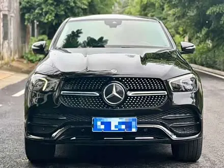 MERCEDES-BENZ GLE COUPE 2022 — 50 000 км, Китай — под ключ — фото 1