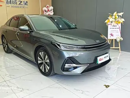 GEELY GALAXY A7 EM — из Китая под ключ