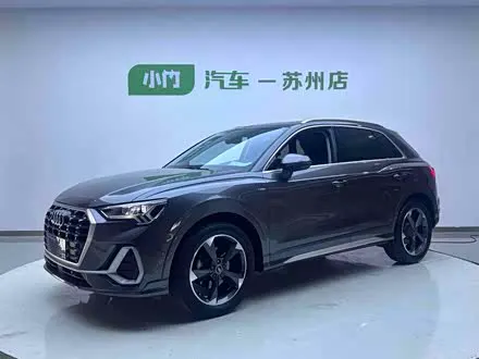 AUDI Q3 2022 — 31 700 км, Китай — под ключ — фото 1