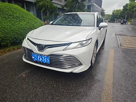 TOYOTA CAMRY 2019 — 97 000 км, Китай — под ключ — фото 1