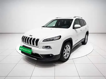 JEEP CHEROKEE 2017 — 88 200 км, Китай — под ключ — фото 1