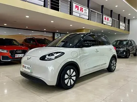 WULING BINGO — из Китая под ключ