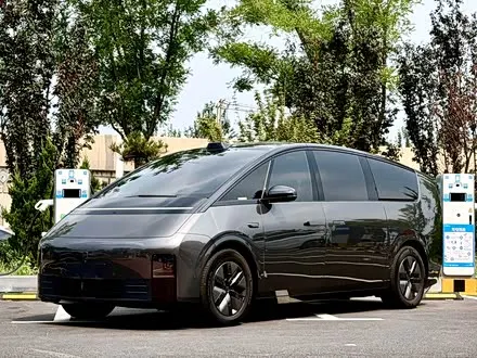 LI AUTO MEGA — из Китая под ключ