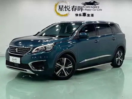 PEUGEOT 5008 2017