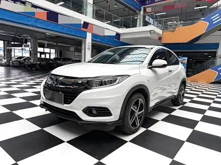 HONDA VEZEL 2020 — 27 000 км, Китай — под ключ — фото 1