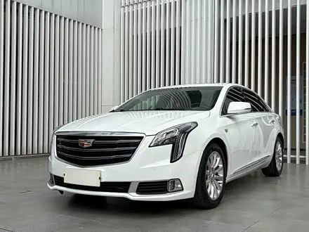 CADILLAC XTS 2018 — 110 000 км, Китай — под ключ — фото 1