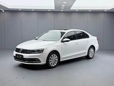 VOLKSWAGEN SAGITAR 2015 — 89 000 км, Китай — под ключ — фото 1