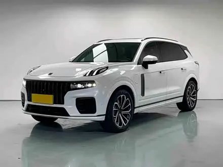 LYNK & CO 09 EM-P 2021