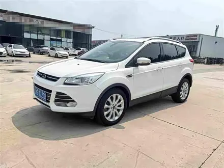 FORD KUGA 2015