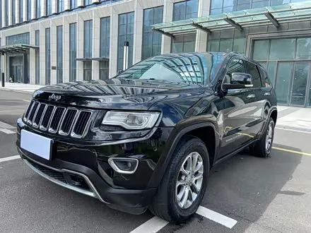 JEEP GRAND CHEROKEE 2015