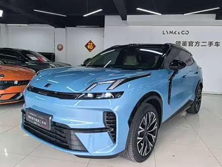 LYNK & CO 08 EM-P 2026