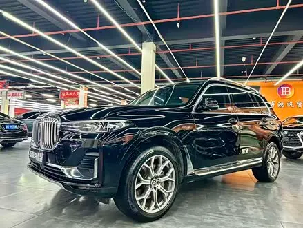 BMW X7 2019 — 100 000 км, Китай — под ключ — фото 1