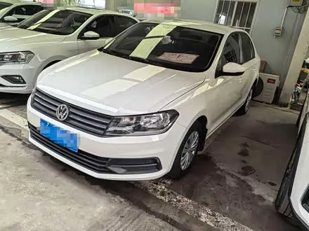 VOLKSWAGEN SANTANA 2021
