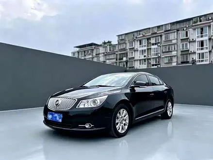 BUICK LACROSSE 2012 — 150 000 км, Китай — под ключ — фото 1