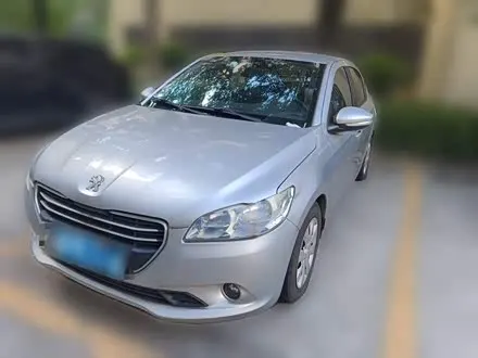 PEUGEOT 301 2014