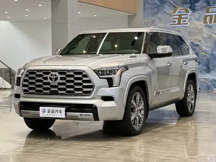 TOYOTA SEQUOIA 2023